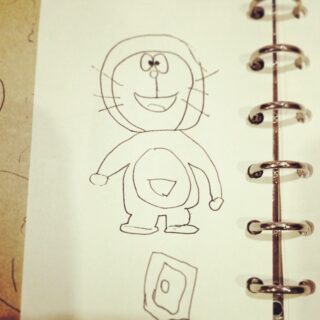 レストランのノートにやってしまいがちな、ドラえもん、見つけた。